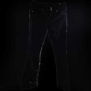 Black slim boot Cache pants with gold buttons